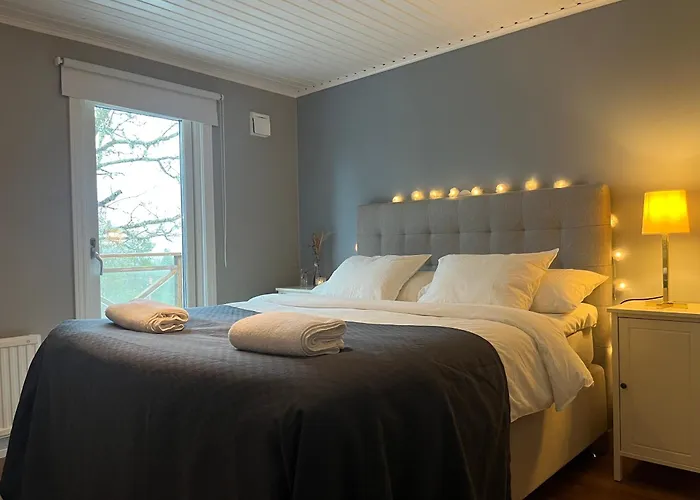 Trevligt Hus Med Vacker Omgivning